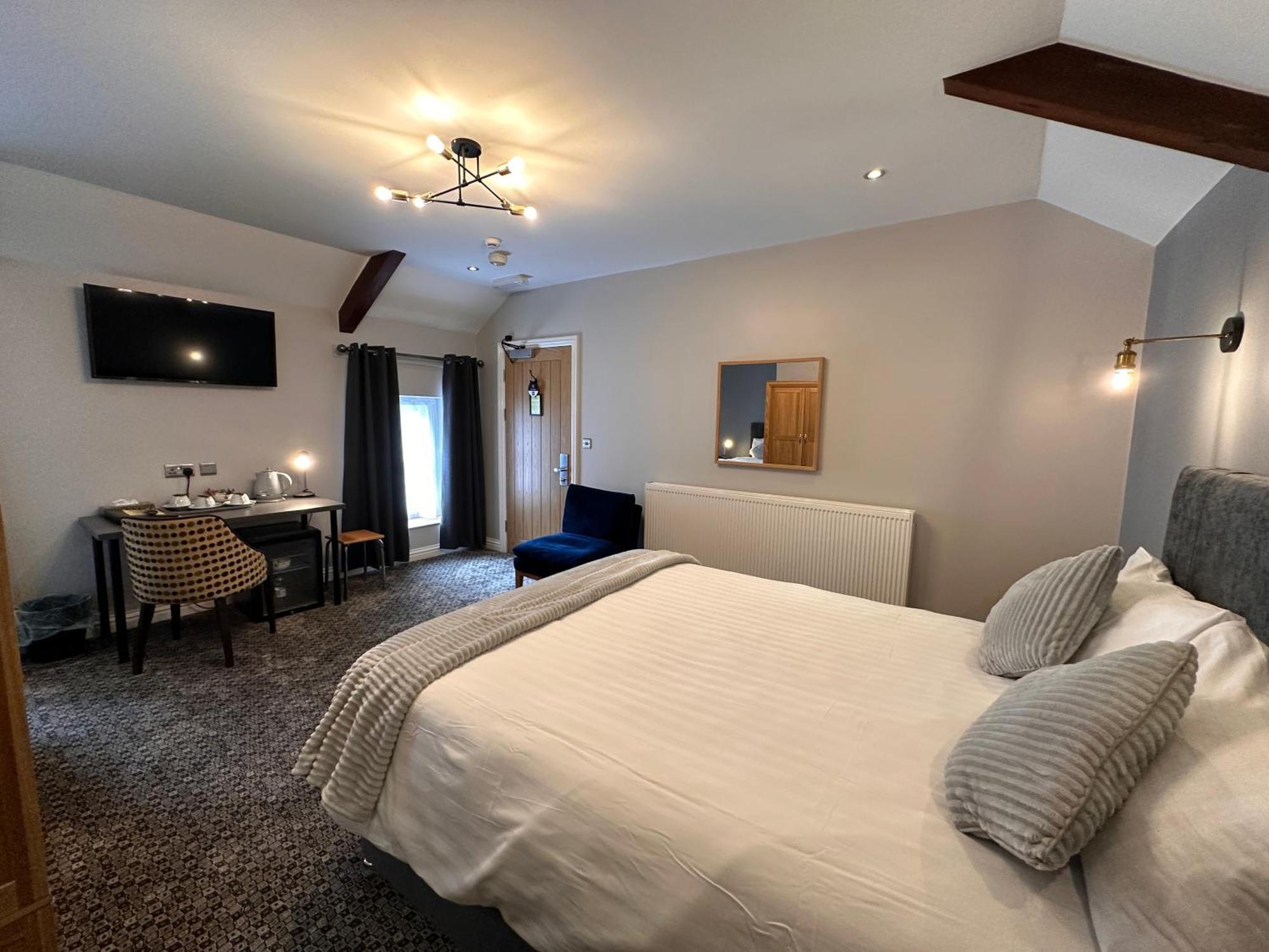 Spilman Hotel Καρμάρθεν Εξωτερικό φωτογραφία