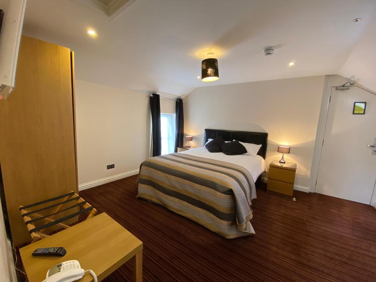Spilman Hotel Καρμάρθεν Εξωτερικό φωτογραφία